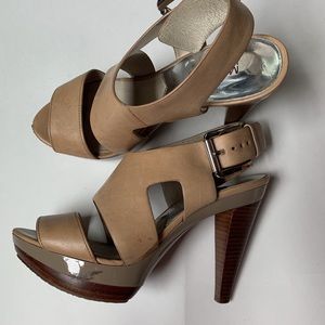 MICHAEL KORS HEEL